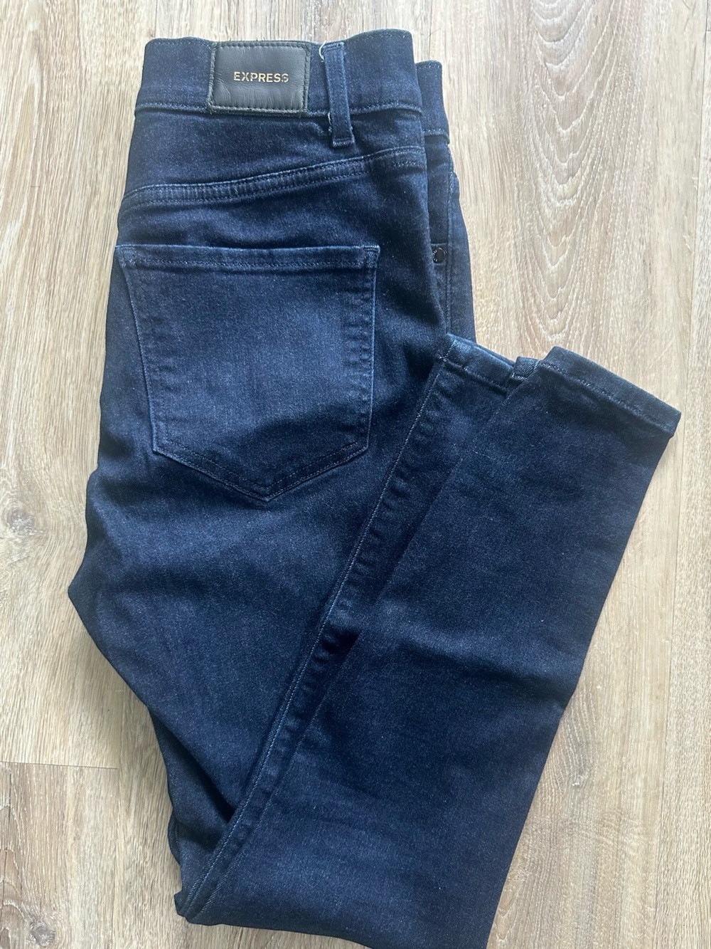 Express Dark Wash Skinny Jeans